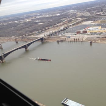 Gateway Arch - Landmarks & Historical Buildings Near Me - St. Louis, Missouri