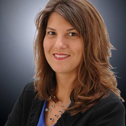 Boulevard Home Team - RE/MAX Rising - Danell Moberly