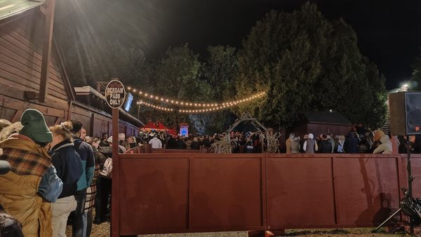 Headless Horseman Hayrides and Haunted Attractions by null