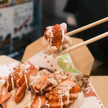Mimisa Korean Chicken - Strawberry chicken
IG: @thephotographerfoodie - Chicken Shop Near Me - Flushing, New York Mimisa Korean Chicken - Strawberry chicken
IG: @thephotographerfoodie - Chicken Shop Near Me - Flushing, New York