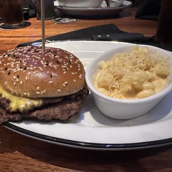 54th Street Restaurant & Drafthouse - DOUBLE SMASHED CHEESEBURGER w/ MAC-N-CHEESE - Bars Near Me - San Marcos, Texas
