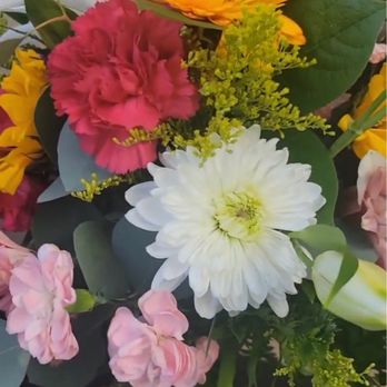 Ana's Flowers - Florists Near Me - Norwalk, California Ana's Flowers - Florists Near Me - Norwalk, California