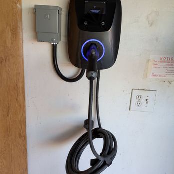 Henry's Electric Service - Electricians Near Me Henry's Electric Service - Electricians Near Me