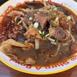 Beef stew luo si fen