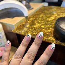 Belladonna Hair And Tanning Salon - Ghost Nails