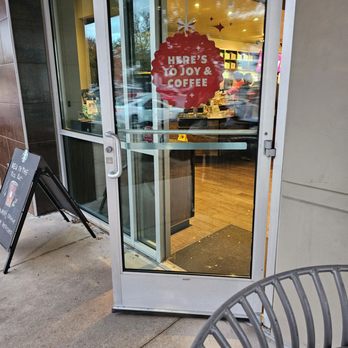Starbucks - Coffee & Tea Near Me - Austin, Texas