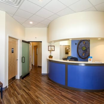 7 O'Clock Dental - The lobby of 7 o'clock Dental in New Orleans, LA. - General Dentistry Near Me - New Orleans, Louisiana 7 O'Clock Dental - The lobby of 7 o'clock Dental in New Orleans, LA. - General Dentistry Near Me - New Orleans, Louisiana