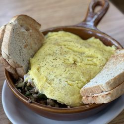 Royal Breakfast & More - Southern skillet