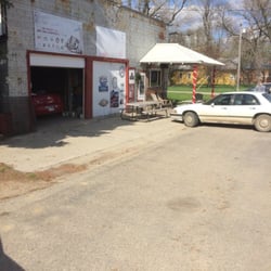 Bushnell Garage