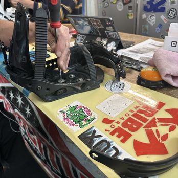 Sin City Snowboards - Ski & Snowboard Shops Near Me - Las Vegas, Nevada Sin City Snowboards - Ski & Snowboard Shops Near Me - Las Vegas, Nevada