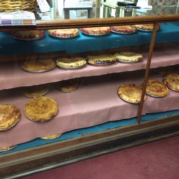 A Slice of Pie - Pie display - Bakeries Near Me - Rolla, Missouri A Slice of Pie - Pie display - Bakeries Near Me - Rolla, Missouri