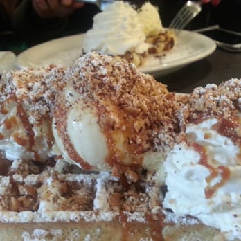 Nero Waffles - BRESILIENNE: vanilla ice cream +whipped +hazelnut crumble +caramel sauce - Desserts Near Me - Vancouver, British Columbia