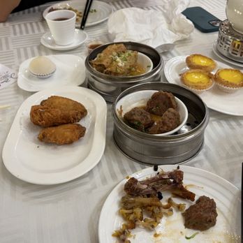 J Zhou Oriental Cuisine - Dim Sum Near Me - Tustin, California J Zhou Oriental Cuisine - Dim Sum Near Me - Tustin, California
