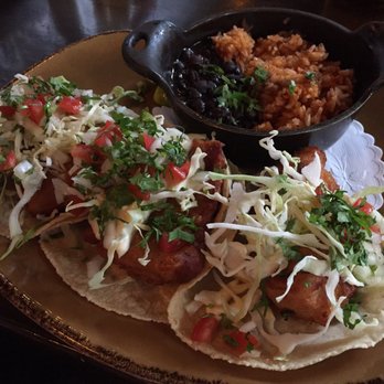 Poquitos - Old-world Mexican charm. Get the jalapeño queso, chips, fish tacos and the seasonal margarita for a experience memorable. - Mexican Near Me - Seattle, Washington