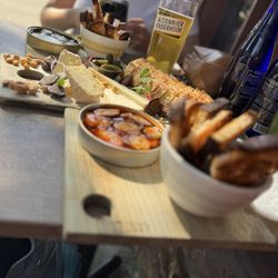 Saisonnier in Kinderhook gift card