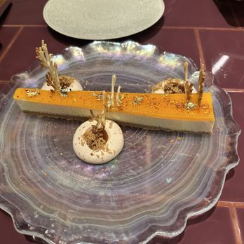 Surreal Global Kitchen - Cheesecake - Bars Near Me - Arlington, Virginia