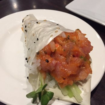 Sushi On Fire - Spicy Yellowtail Hand Roll - Sushi Bars Near Me - Long Beach, California Sushi On Fire - Spicy Yellowtail Hand Roll - Sushi Bars Near Me - Long Beach, California