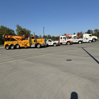 Goodin's Wrecker Service - Goodin's Service Fleet
Call 812-752-4195 24/7 - Towing Near Me - Scottsburg, Indiana Goodin's Wrecker Service - Goodin's Service Fleet
Call 812-752-4195 24/7 - Towing Near Me - Scottsburg, Indiana