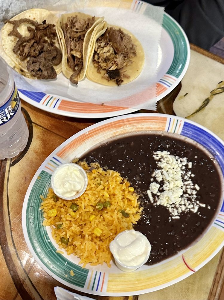 Food from El Primo Plaza