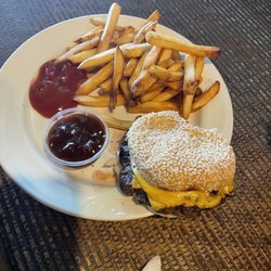 Benny Havens Pub & Restaurant