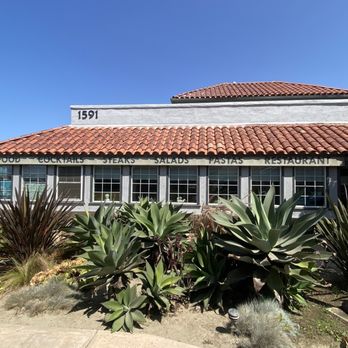 Le Petit - French Near Me - Ventura, California