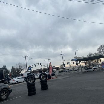 Xclusive Tire Shop - Cross streets - Tires Near Me - Merced, California Xclusive Tire Shop - Cross streets - Tires Near Me - Merced, California