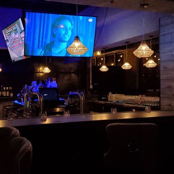 Modern Corner Grill - Indoor bar area - Steakhouses Near Me - Scottsdale, Arizona Modern Corner Grill - Indoor bar area - Steakhouses Near Me - Scottsdale, Arizona