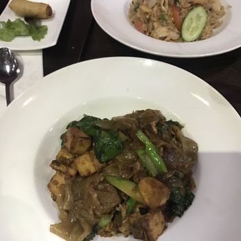 Nur Thai - Pad See Ew - Thai Near Me - Park, New York Nur Thai - Pad See Ew - Thai Near Me - Park, New York