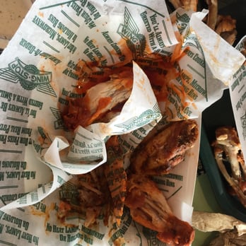 Wingstop - Not cook right, 10 wings $.75 cents extra for dressing - Chicken Wings Near Me - Bermuda Dunes, California