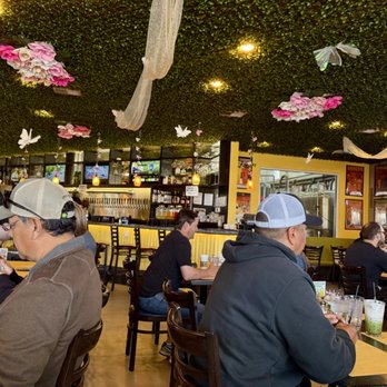 Brekki Brekki - Atmosphere - Breakfast & Brunch Near Me - Albuquerque, New Mexico