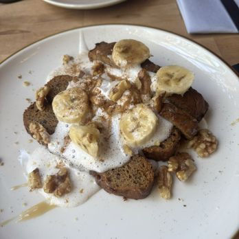 Revolution Winery & Kitchen - Bananas and cream - Vegan Near Me - Sacramento, California