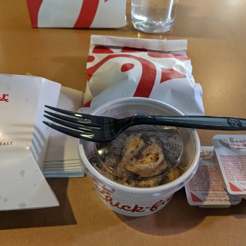 Chick-fil-A - Chick-fil-A sandwich, waffle fries, and 8 pc grilled nuggets - Fast Food Near Me - Arlington, Virginia