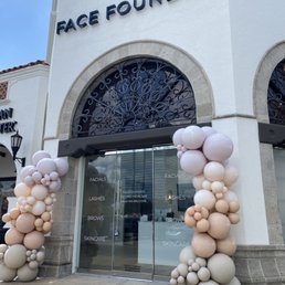 Exterior outside entrance of FACE FOUNDRIÉ - Houston - Houston, Texas Exterior outside entrance of FACE FOUNDRIÉ - Houston - Houston, Texas