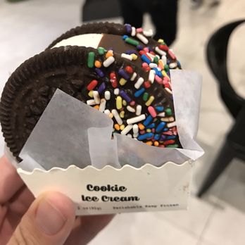 Mr Green Bubble - Oreo ice cream sandwich--crazy! - Coffee & Tea Near Me - Oakland, California