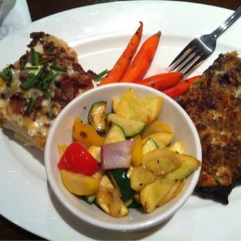 Stanford's - I got the rib-eye with blue cheese crust. Some potatoes au gratin and som veggies... - American Near Me - Seattle, Washington Stanford's - I got the rib-eye with blue cheese crust. Some potatoes au gratin and som veggies... - American Near Me - Seattle, Washington