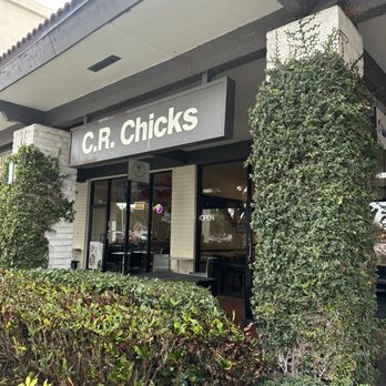 C R Chicks - Village Commons - Comfort Food Near Me - West Palm Beach, Florida C R Chicks - Village Commons - Comfort Food Near Me - West Palm Beach, Florida