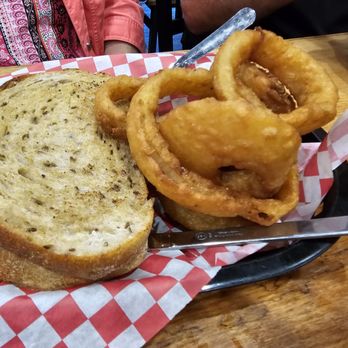 St Paul Tavern - Big onion rings - Salad Near Me - Saint Paul, Indiana St Paul Tavern - Big onion rings - Salad Near Me - Saint Paul, Indiana
