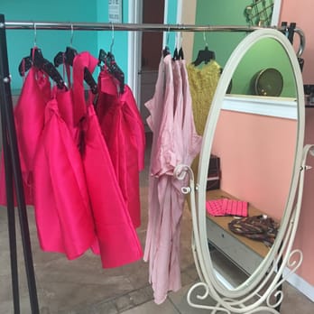 Be Styled Salon Boutique - BeStyled Boutique action! - Hair Salons Near Me - Jacksonville, Florida