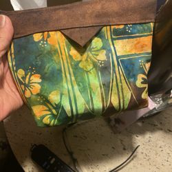 Beautiful, functional, homemade bag from the Bee Store