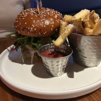 Gordon Ramsay Burger Las Vegas - Burgers Near Me - Las Vegas, Nevada