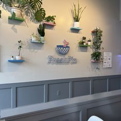FreshFin - East Side - Wall