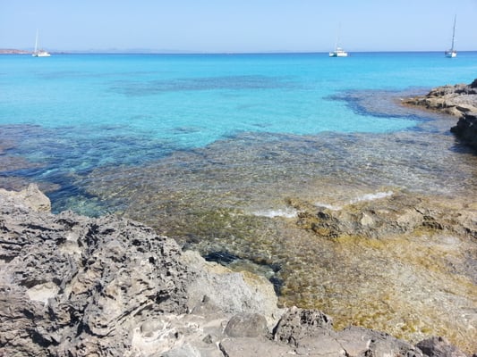Es Caló by null