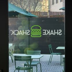 Shake Shack Fishtown
