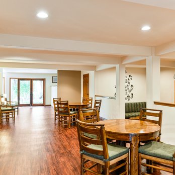 Village Pointe Apartments - Clubhouse at Village Pointe Apartment Homes - Apartments Near Me - Northridge, California