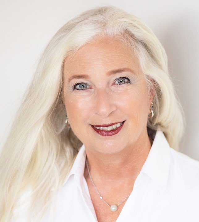 RHONDA CALLAHAN BOUNDLESS REALTY Updated September 2024 Contact