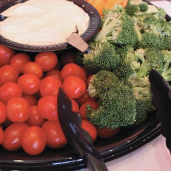 Red's Catering - Vegetable Tray - Caterers Near Me - Twinsburg, Ohio Red's Catering - Vegetable Tray - Caterers Near Me - Twinsburg, Ohio