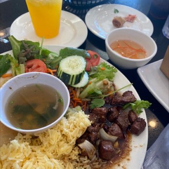 Pho Vina - Diced garlic steak salad - Vietnamese Near Me - Anaheim, California