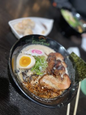 EurAsia 3- Ramen | Sushi | Poke by null