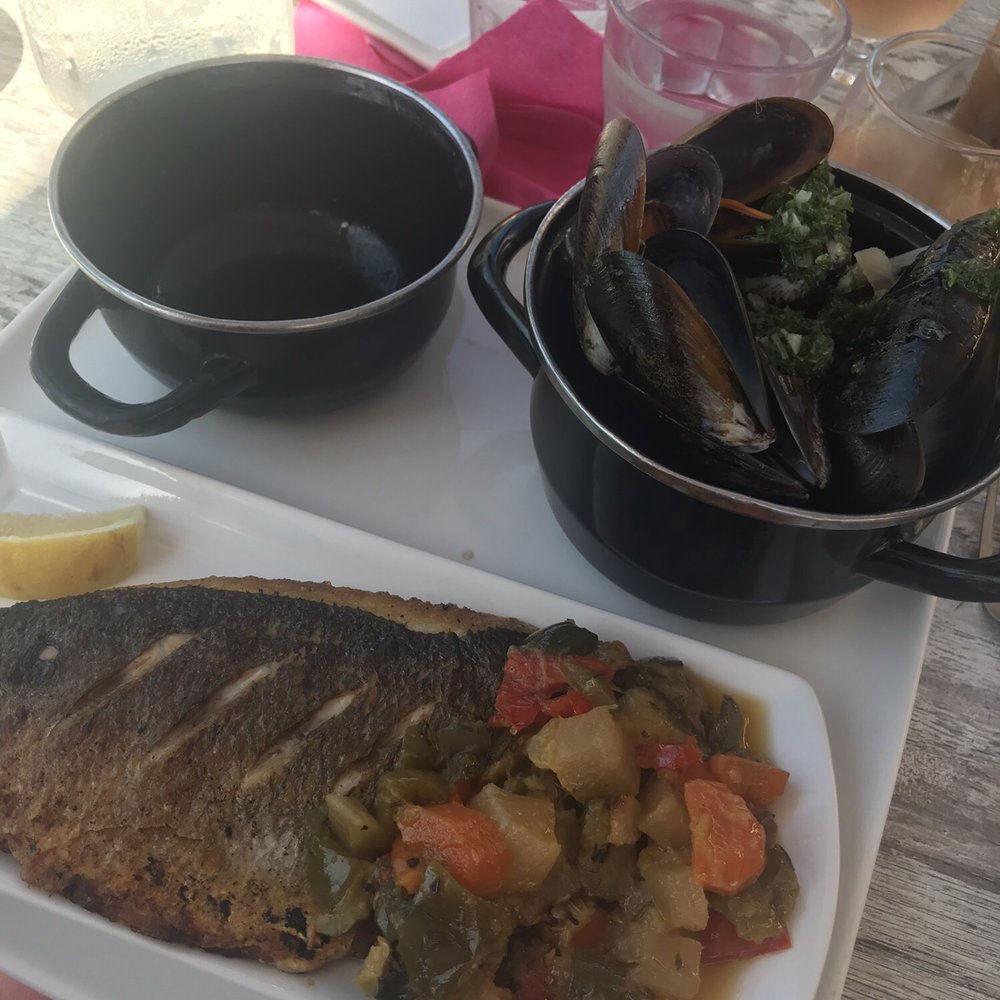 La Brazerade - Fish plat de jour - Seafood Near Me - Marseille, 13