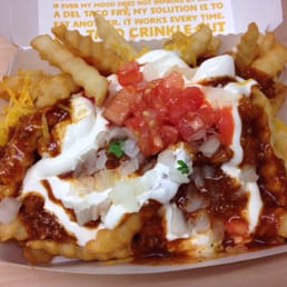 Deluxe Chili Cheddar Fries™